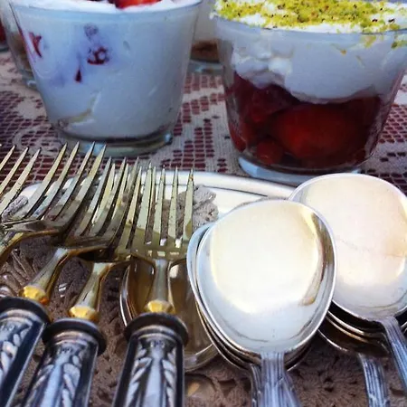 Fera O' Luni Bed & Breakfast