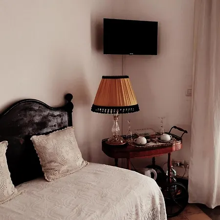 Fera O' Luni Katánie